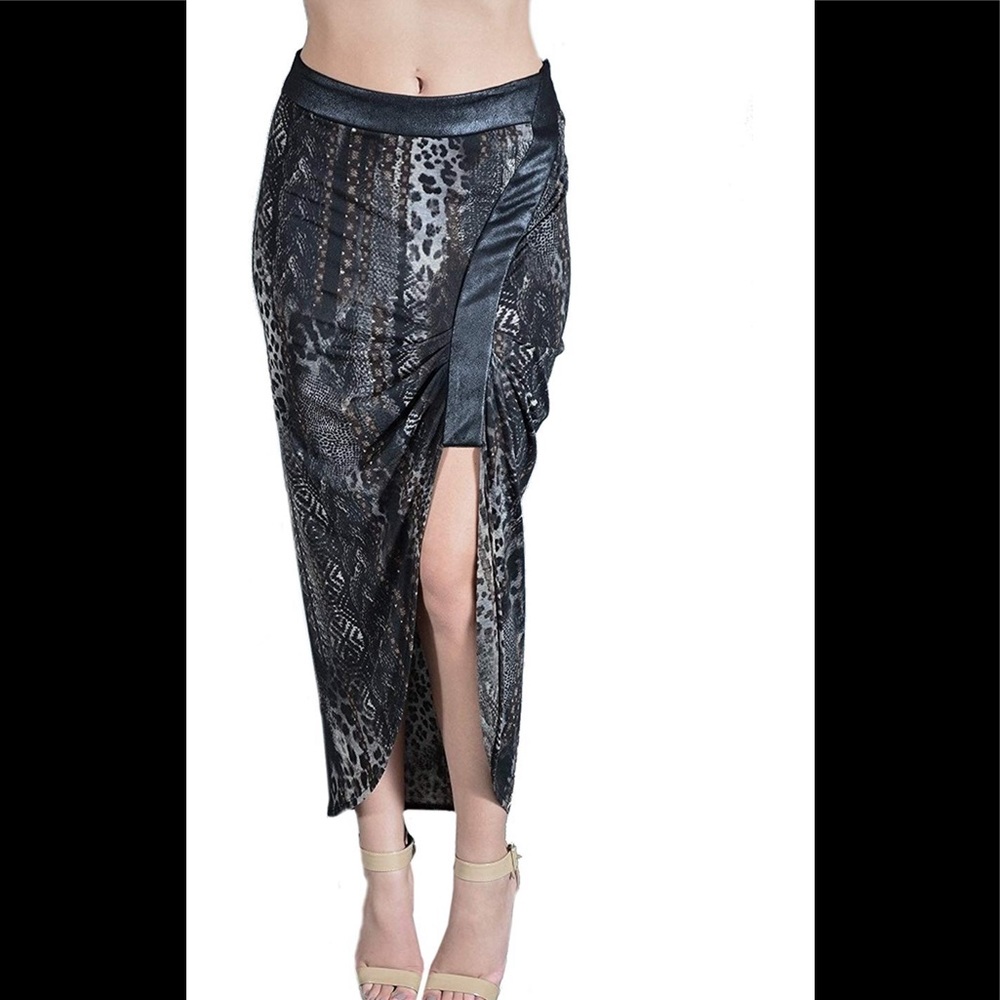 SW3 Bespoke Tattoo skirt